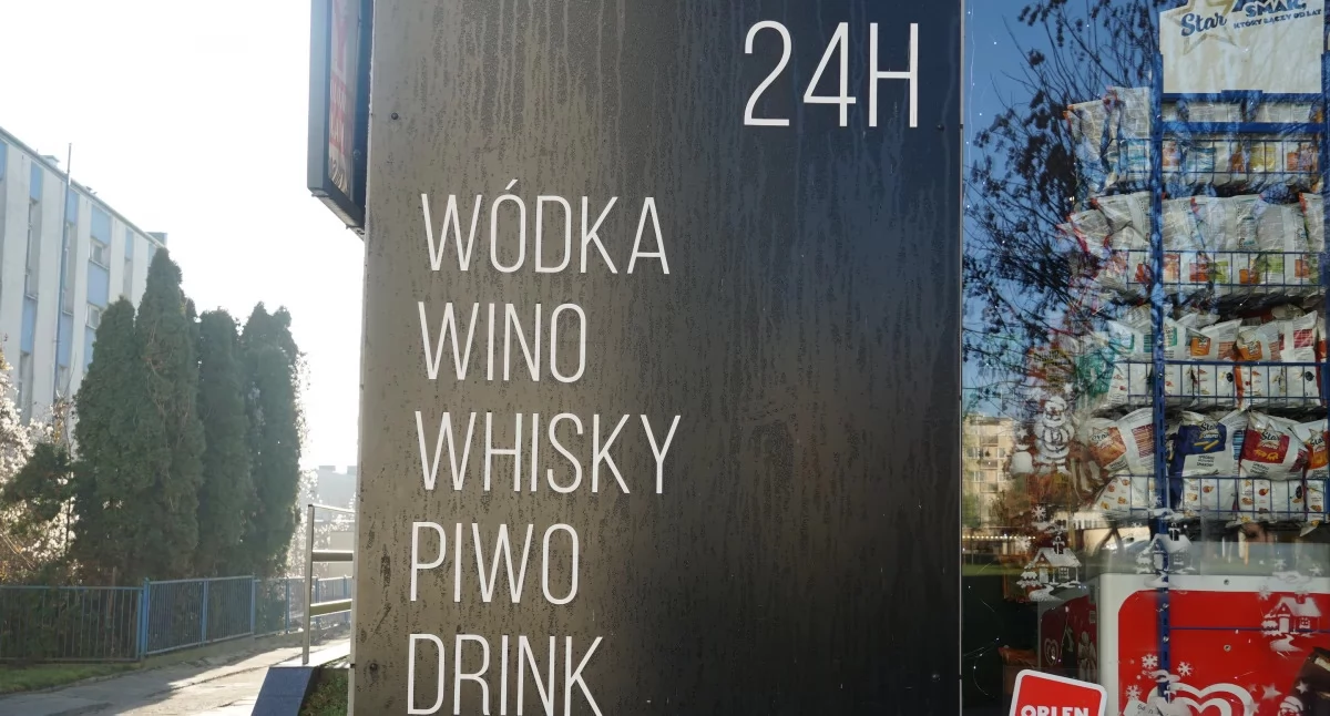 Polityka, podatki, decyzje • , będzie nocna prohibicja Żninie - zdjęcie, fotografia