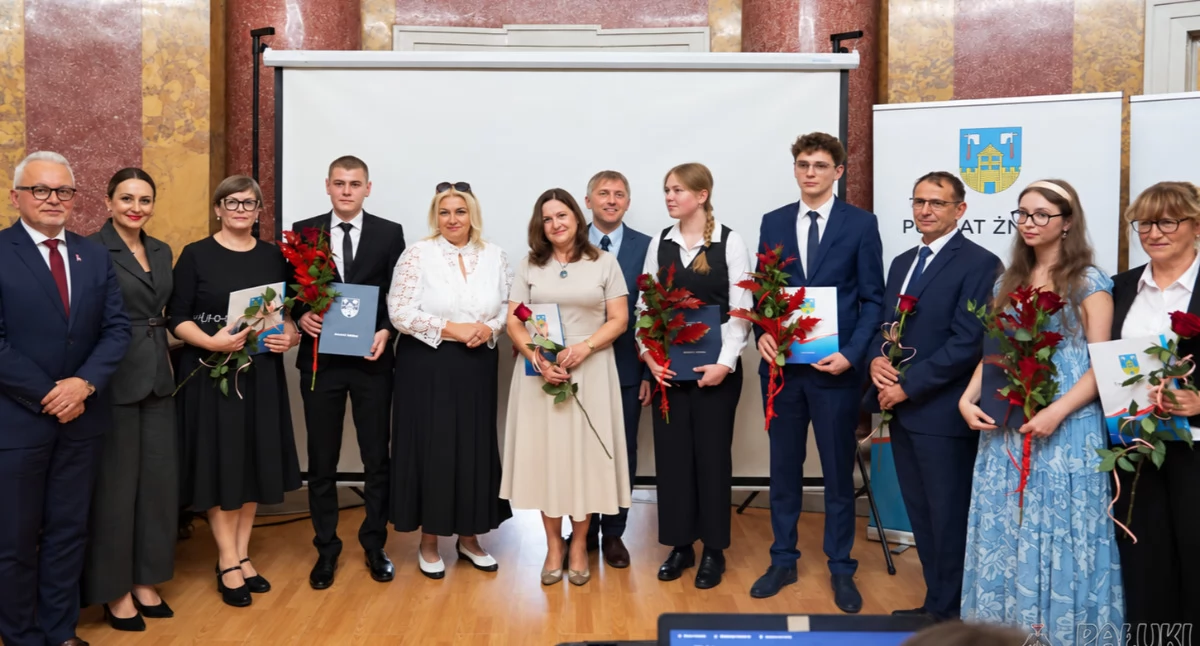 Maria Kropkowska z I LO maturzystką roku, najwięcej Klemensów dla ZST w Żninie (zdjęcia + film)