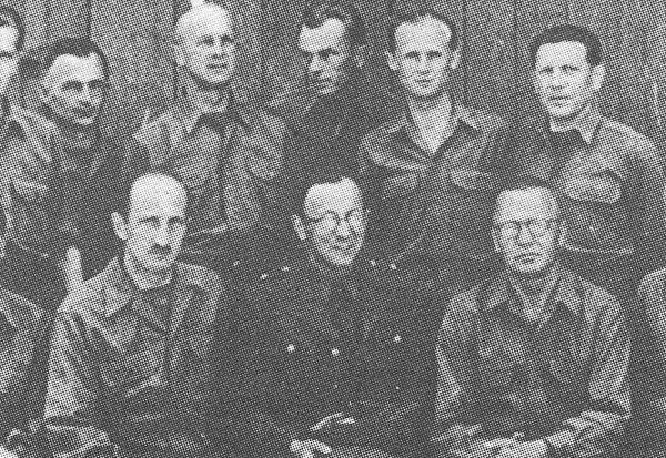 Gwiazdka 1941. W tym czasie Bogdan Wierzbicki był w obozie jenieckim w Murnau (siedzi w środku w pierwszym rzędzie).