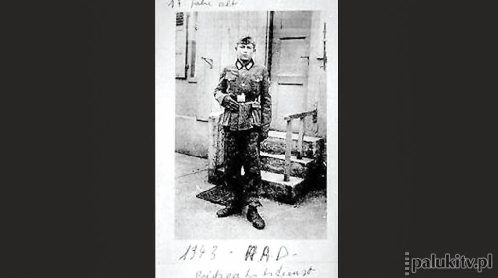 Mathias Schenk w 1943 roku, w wieku 17 lat 
