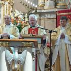 Mszę świętą celebrował Jubilat ks. prałat Tadeusz Nowak fot. Grzegorz Berdysz