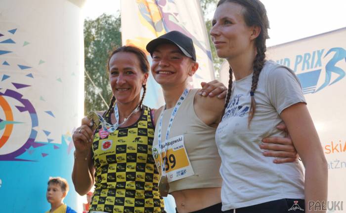 Zdobywczynie podium w kategorii open kobiet fot. Justyna Kulpińska