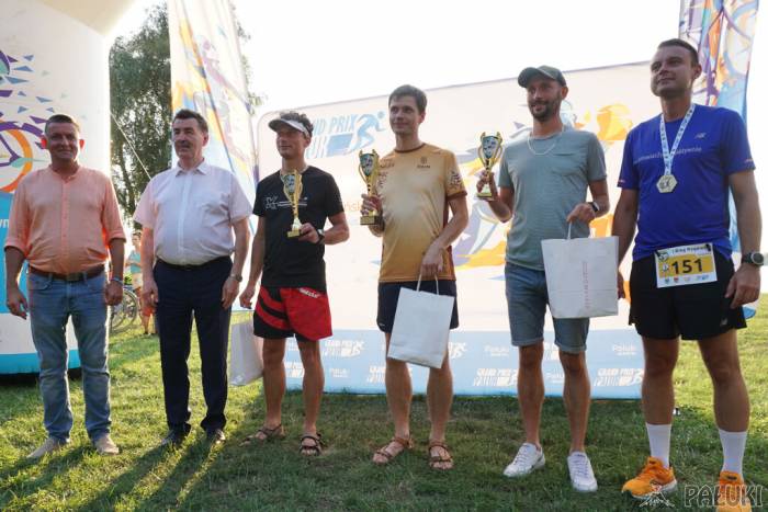 Zdobywcy podium w kategorii open mężczyzn fot. Justyna Kulpińska