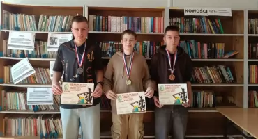 Wojciech Chudzyński wygrywa szachowy Jajowy Gambit