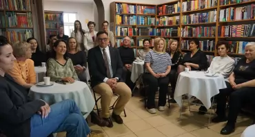 Przemysław Wiatrowski odkrywa pisarza rodem z Jabłówka (zdjęcia)