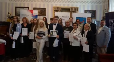 Poznaj zwycięzców XI Admiralskiego Rejsu na 25-lecie Dworu Marzeń w Sielcu. Michał Szulc z SP w Gąsawie ze Złotym Admirałem (zdjęcia)