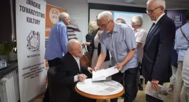 Z pamiętnika wiejskiego syna Ziemi Pałuckiej - promocja najnowszej książki profesora Ignacego Lewandowskiego