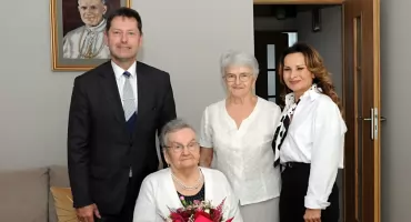 Sto pierwsze (!) urodziny Pani Marianny Majewskiej – piękny jubileusz mieszkanki Szubina