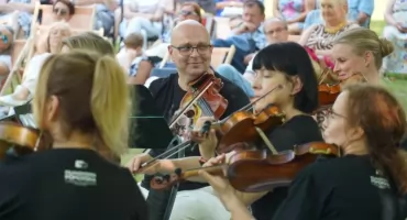 Muzyczne życzenia pod lubostrońskim niebem spełniała Capella Bydgostiensis (zdjęcia)