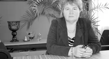 Zmarła Irena Starczewska, długoletnia dyrektor banku Spółdzielczego w Żninie