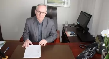 Burmistrz Jacek Idzi Kaczmarek ma bezwzględne zaufanie większości mieszkańców i wszystkich radnych