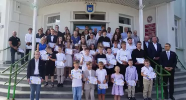 Burmistrz Żnina nagrodził fantastyczne sukcesy sportowców z całej gminy (zdjęcia)