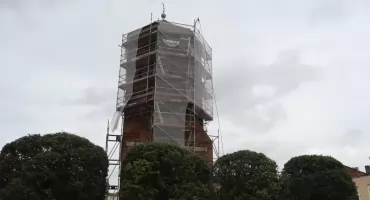 Rozpoczął się pierwszy etap prac konserwatorskich na Baszcie. Czy zdążą do Jesieni na Pałukach?