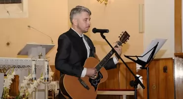 Poezja z misją – poetycki recital Michała Jankowskiego