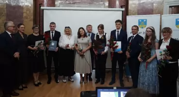 Maria Kropkowska z I LO maturzystką roku, najwięcej Klemensów dla ZST w Żninie (zdjęcia + film)