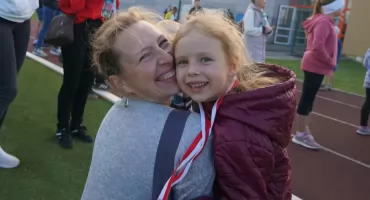 Ostatni czwartek lekkoatletyczny w ramach projektu Aktywni Lokalnie w Barcinie (zdjęcia!)