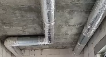 Wentylacja mechaniczna jesienią i zimą, jak Kliwent pomaga zadbać o wymianę powietrza bez nadmiernych strat ciepła?